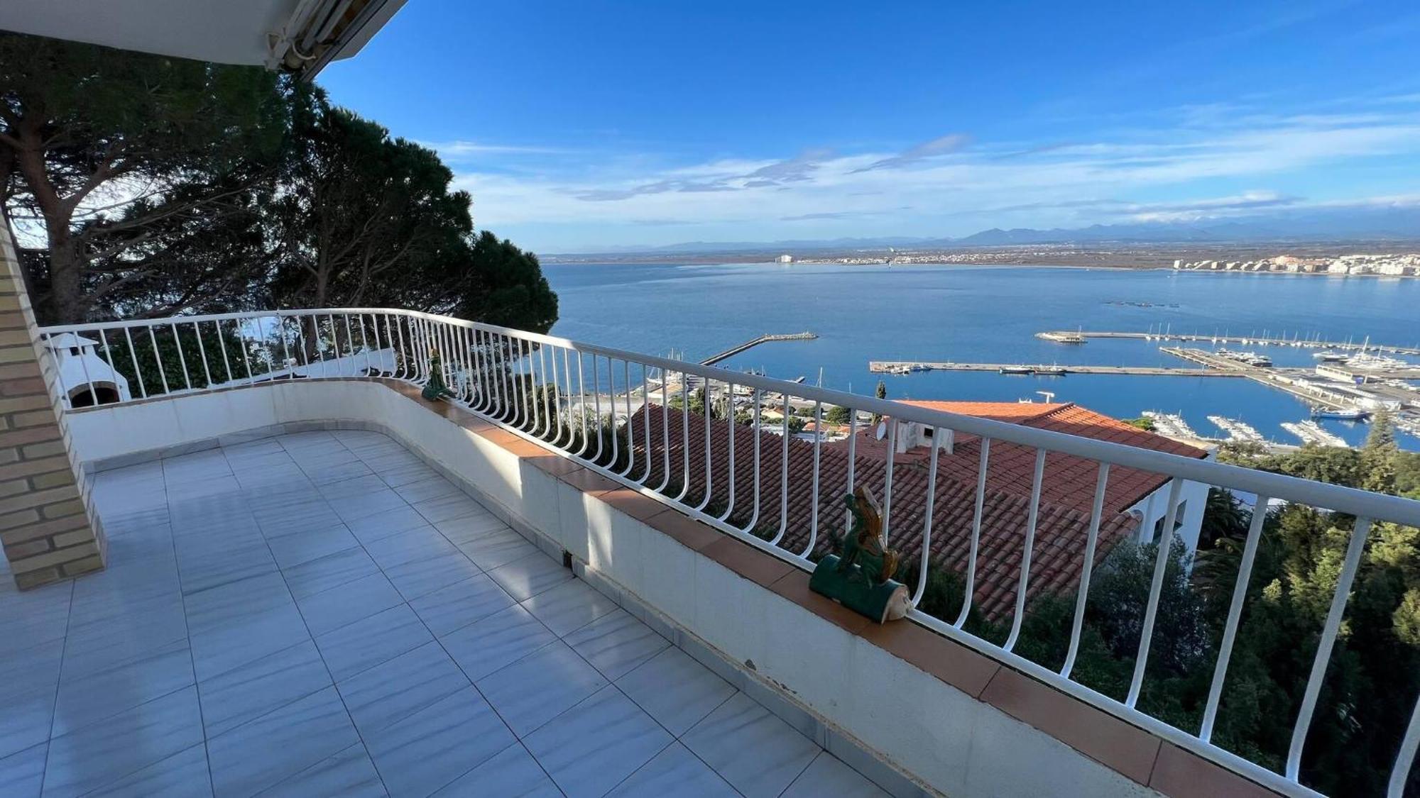 Apartamento Casa Linda Con Vistas Espectaculares Ρόζες Εξωτερικό φωτογραφία