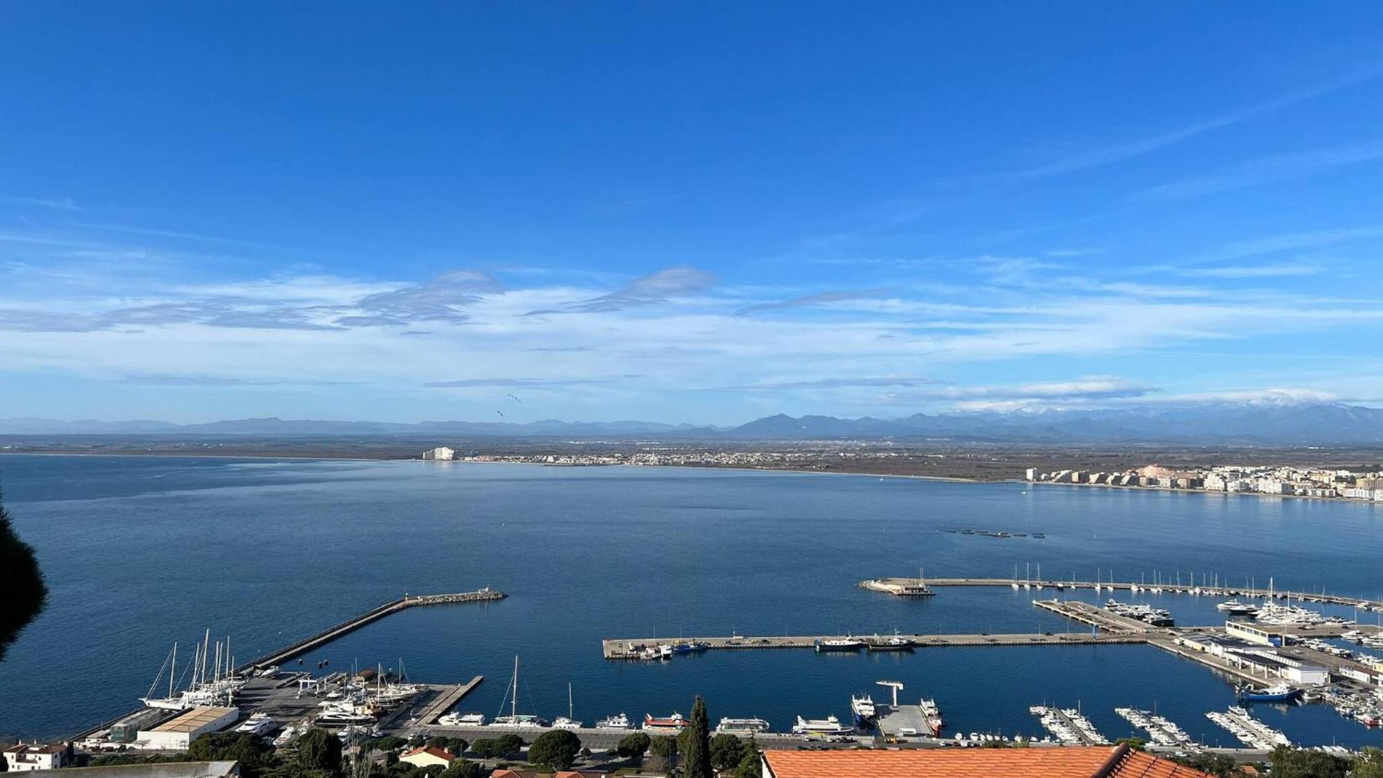 Apartamento Casa Linda Con Vistas Espectaculares Ρόζες Εξωτερικό φωτογραφία
