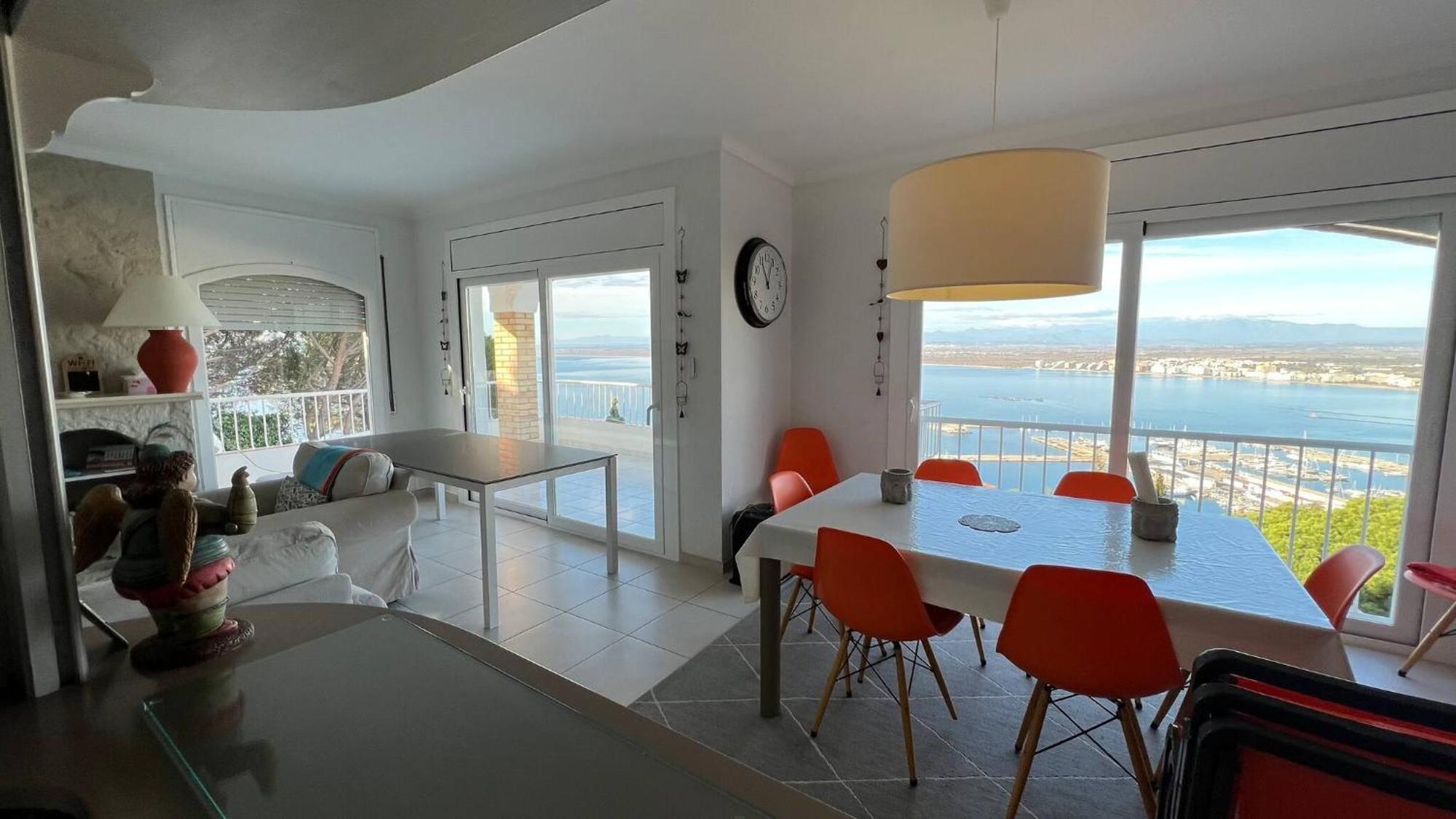 Apartamento Casa Linda Con Vistas Espectaculares Ρόζες Εξωτερικό φωτογραφία